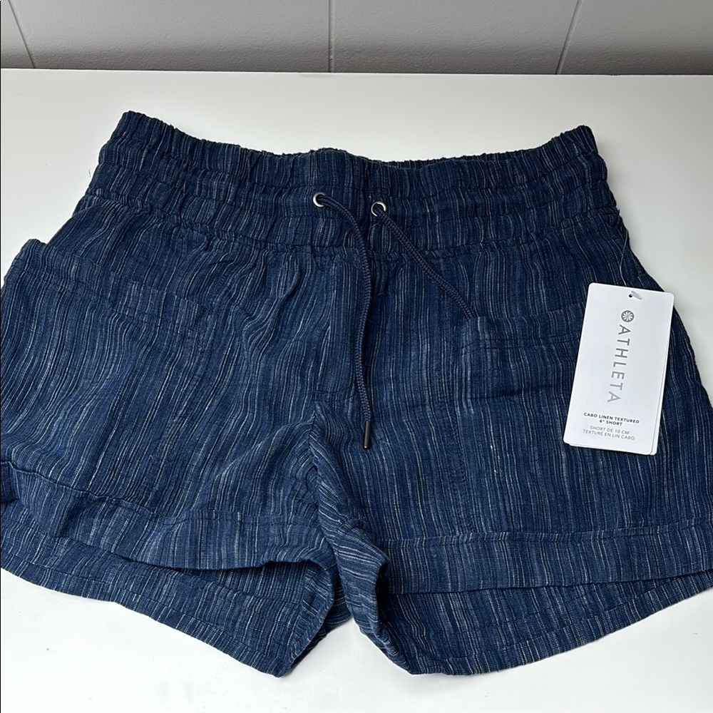 Athleta Cabo Linen Textured 4 inch short